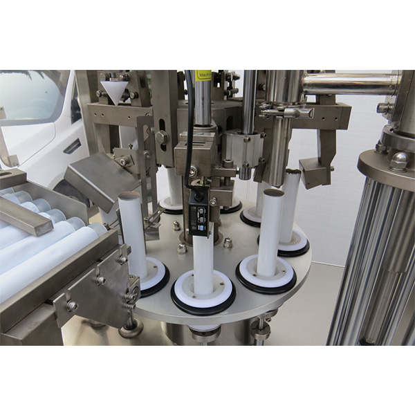 Mașină de etanșare automată a umpluturii cu tuburi moale de lustruit pantofi