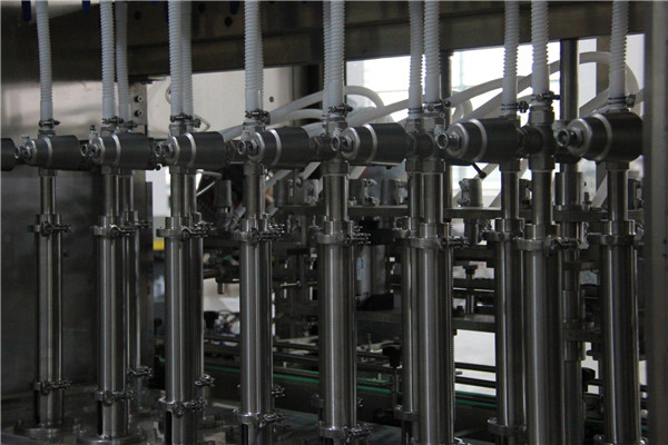 Mașină de umplere lichidă liniară de sos capsicum de mare capacitate